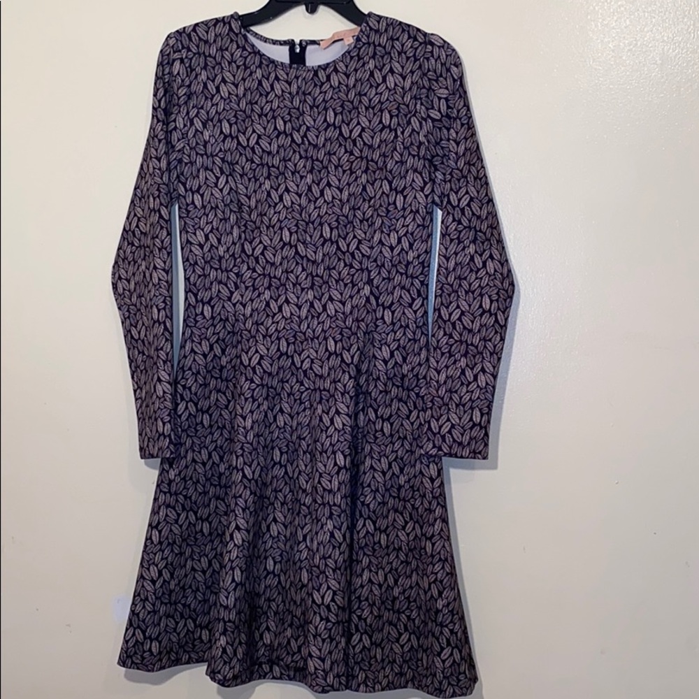 Black long sleeve dress